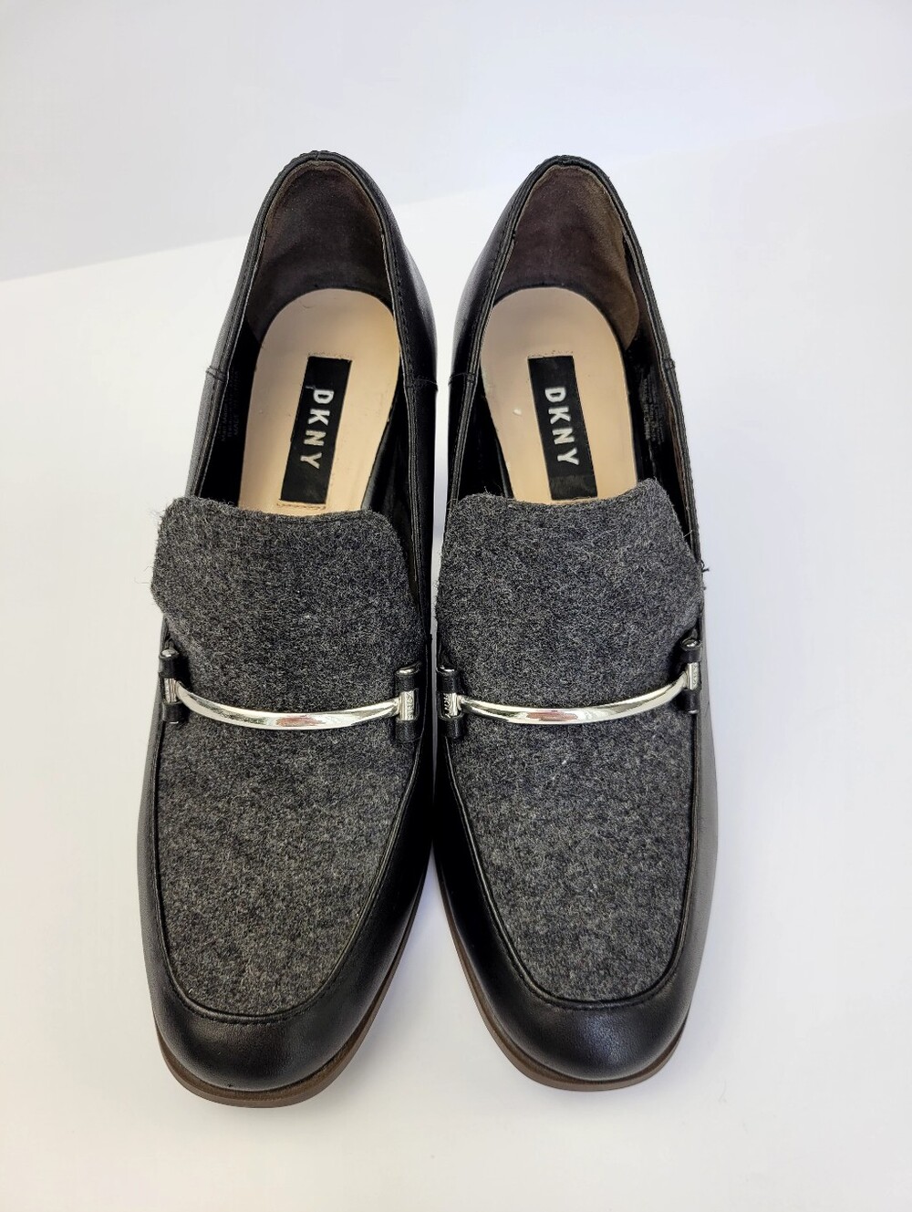 DKNY Womens 6.5 Gray Black Leather Textile Square Toe Loafers